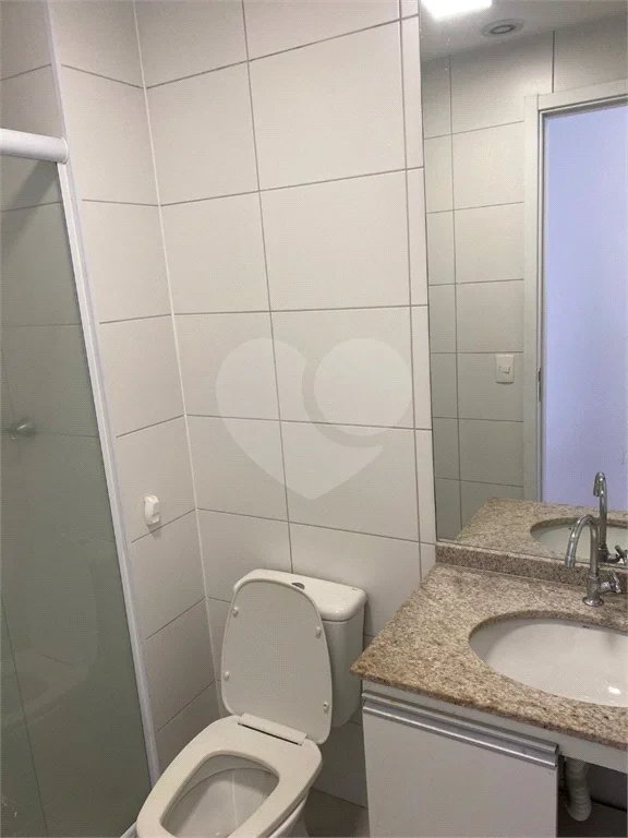 Apartamento com 70m² , 2 dormitórios , sendo 1 suíte , 1 vaga de garagem , à venda no bairro Campestre em Santo André.