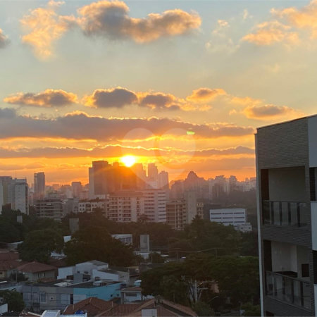 Apartamento com 89m² com 2 suites 2 vagas na Vila Mariana Condominio repleto de lazer. Aceita e estuda Permuta.