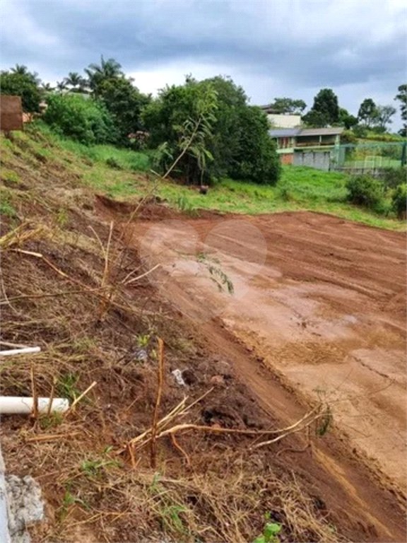 Terreno a venda no Loteamento Village de Atibaia-SP