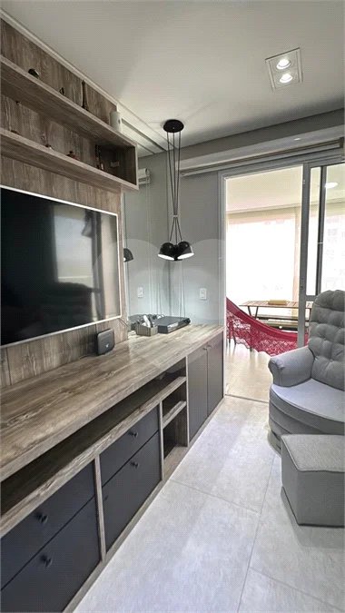 92 m², 3 dormitórios, varanda gourmet, 2 vagas e lazer completo
