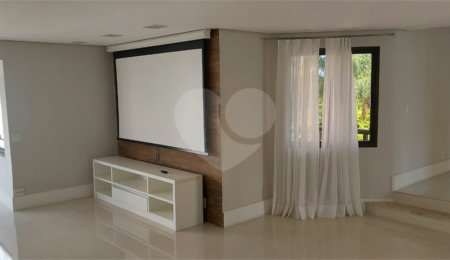 Apartamento à venda com 3 suítes em Campo Belo, São Paulo, SP