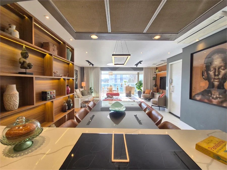 Apartamento à venda com 3 suítes em Vila Mascote, São Paulo, SP