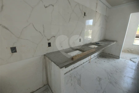 Apartamento 2 dormitórios com 1 vaga de garagem, excelente localização, programa MCMV, pagto parcelado