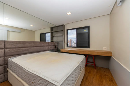 Apartamento à venda com 3 quartos, sendo 1 suíte, em Chácara Santo Antônio, São Paulo, SP