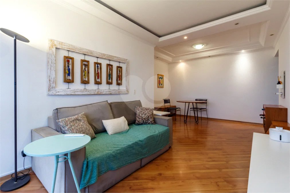 Vila Clementino - Apartamento na Rua Loefgren | 80 m² | 3 Dormitórios | 1 Suíte | 2 Vagas | Último Andar