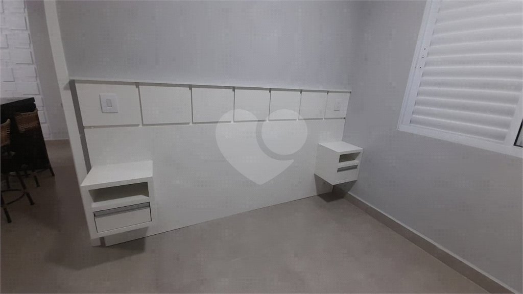 Apartamento Completo, Mobiliado e Pronto para Morar!
