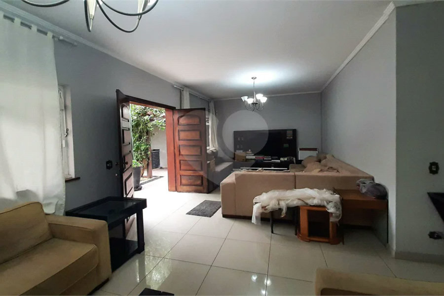 Vende-se Casa incrível no Jardim Prudência!