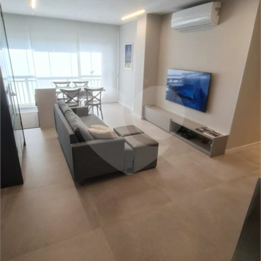 Apartamento com 2 dormitórios e uma suíte, mobilíado no Ibirapuera.