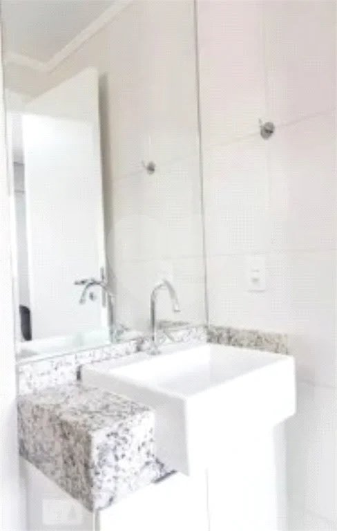 Studio Novo no Centro de São Paulo na Rua Brigadeiro Tobias , 32m² com Vaga, Completo Pronto para Morar. Estuda permuta em Indaiatuba.
