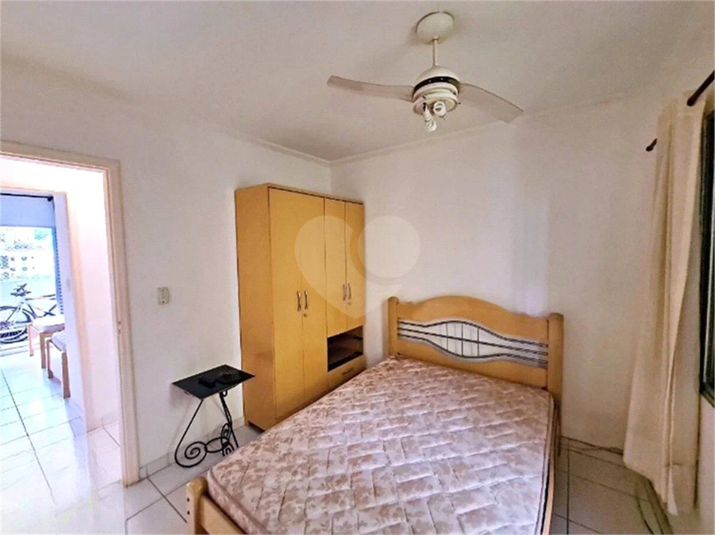 COBERTURA MOBILIADA À VENDA NO GUARUJÁ, 4 QUARTOS (2 SUÍTES)