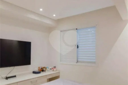 Apartamento no Ipiranga de 68m2 com 2 dorms, 1 suíte, 2 banheiros, 1 vaga. Estuda permuta.