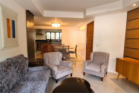 Apartamento à venda no Campo Belo com 110m², 03 dormitórios sendo 01 suite, 2 vagas - São Paulo/S