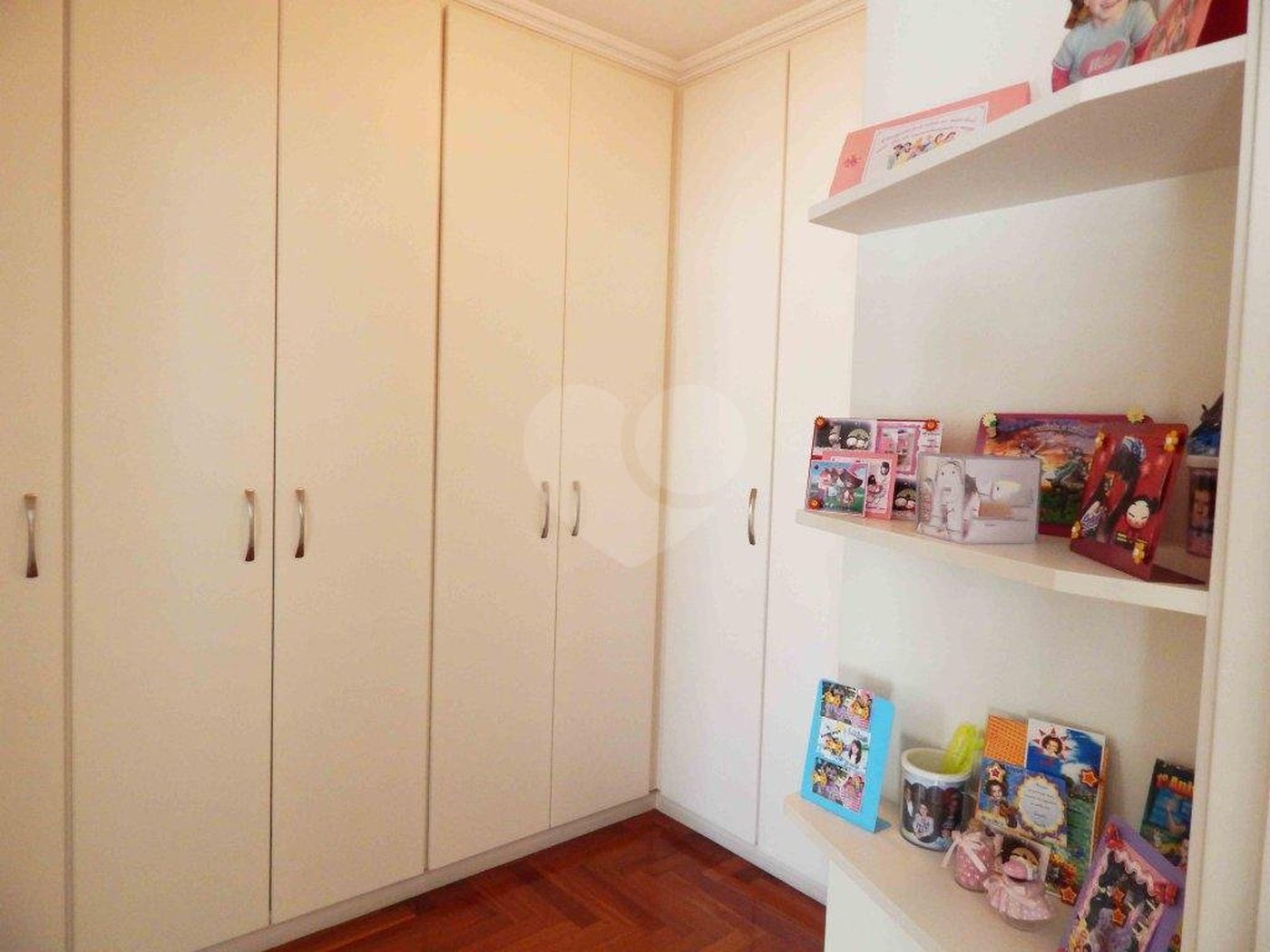 Casa à venda com 4 suítes em Interlagos, São Paulo, SP