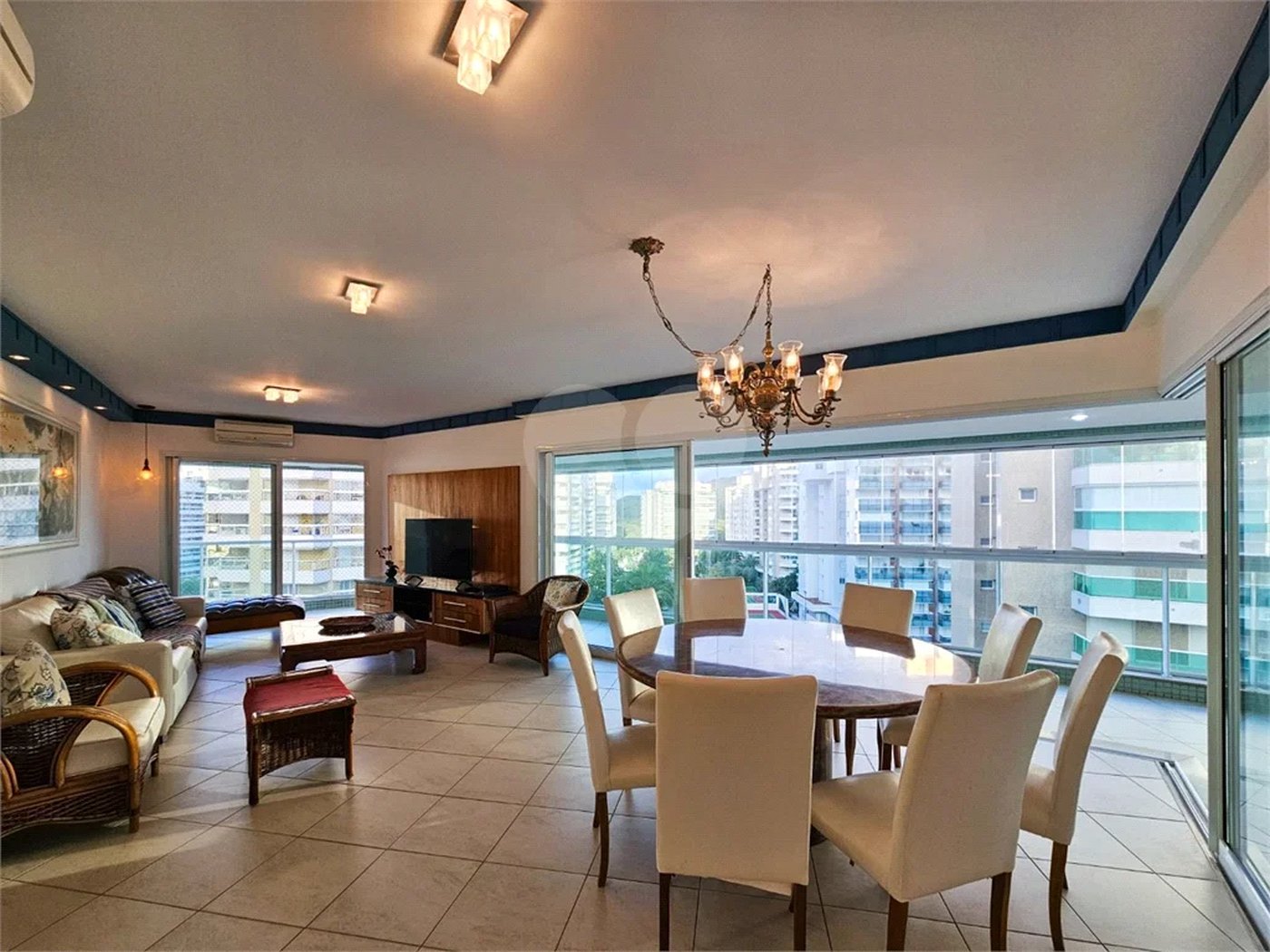 Apartamento à venda com 4 suítes em Riviera de São Lourenço, Bertioga, SP