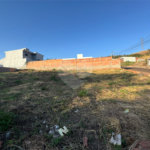 Terreno de 277m2 á venda em São Carlos.