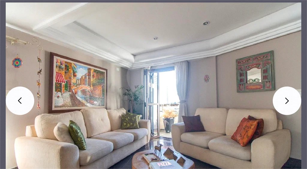 Apartamento de 200m² com 3 dormitórios, 2 suítes e 3 vagas em condomínio 1 por andar.