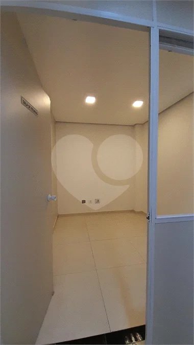 **SALA COMERCIAL DE 80 M² NO BAETA NEVES | EXCELENTE CUSTO-BENEFÍCIO E LOCALIZAÇÃO ESTRATÉGICA**