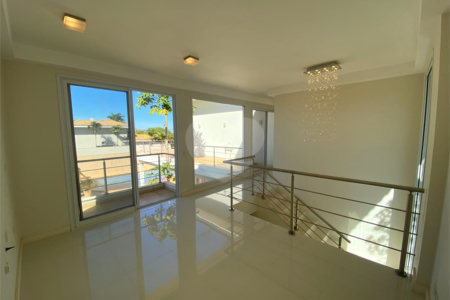 Casa á venda condomínio Damha I