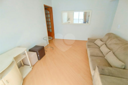 Apartamento no Cambuci - 2 quartos - varanda - 2 vagas