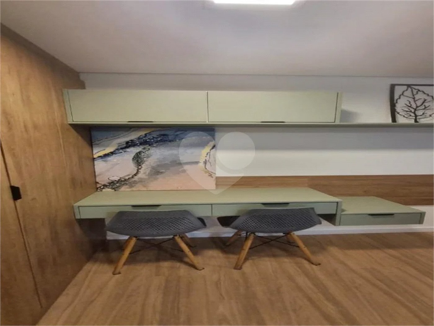 Studio Mobiliado com Varanda, Ar-Condicionado e Lazer Completo