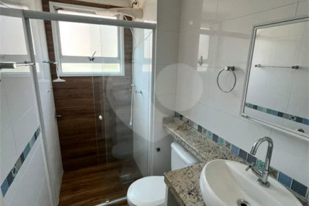 Apartamento 3 dormitórios no Avalon