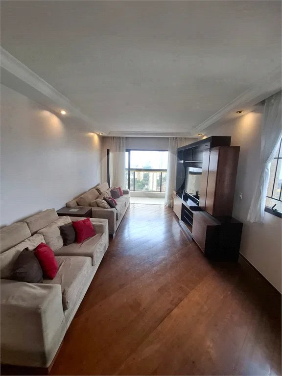 Apartamento à venda com 3 quartos, sendo 1 suíte,  em Santana, São Paulo, SP