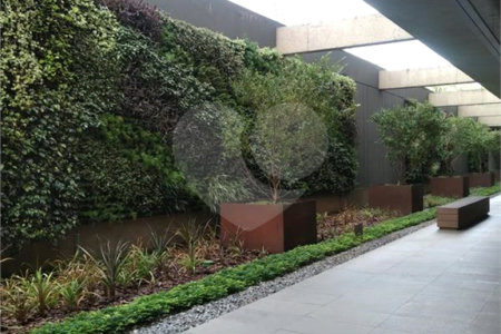Apartamento para alugar com 1 suíte em Vila Nova Conceição, São Paulo, SP