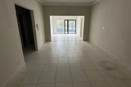 Casa para alugar com 3 quartos, sendo 1 suíte,  em Santos Dumont, Três Lagoas, MS