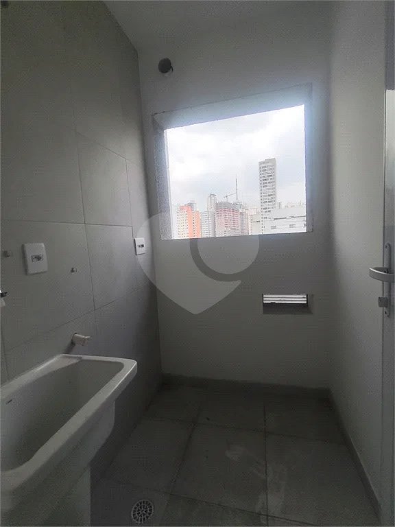 Ótimo apartamento com 58m², 2 quartos, varanda e 1 vaga de garagem próximo ao Hospital A. C. Camargo na Liberdade!