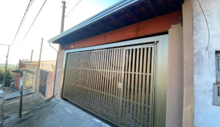 Casa à venda com 2 quartos em Jardim Medeiros, São Carlos, SP