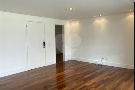 Apartamento para alugar com 4 suítes em Chácara Santo Antônio, São Paulo, SP