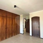Venda Casa com 4 Dormitórios no Parque Santa Cecília