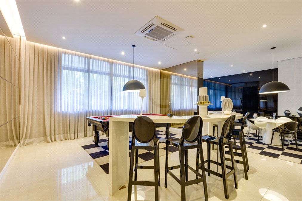 Apartamento para alugar com 3 suítes em Chácara Santo Antônio, São Paulo, SP