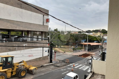 Prédio Comercial na Av. São Carlos - Excelente Oportunidade no Centro da Cidade