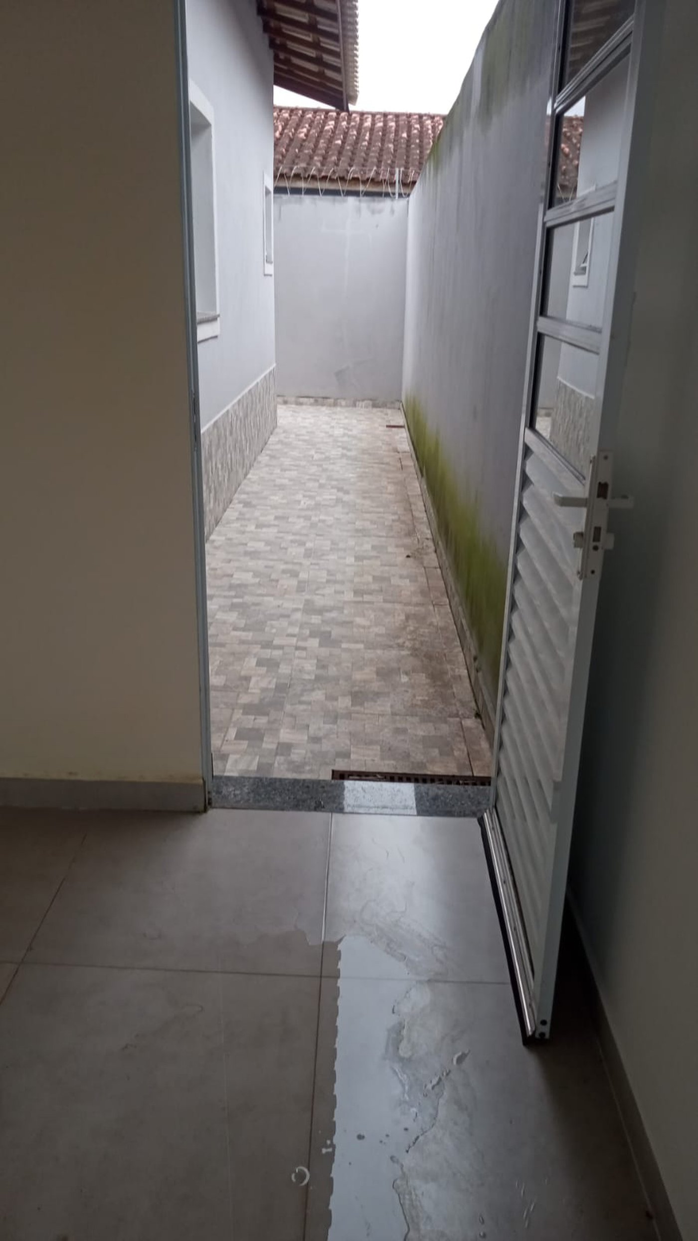 Casa à venda com 2 quartos, sendo 1 suíte, em Bopiranga, Itanhaém - SP
