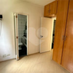 Apartamento 2 quartos (1suíte) 1 vaga na rua Piracema próximo a Saint Tropez