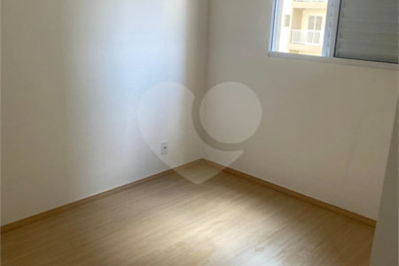 Lindo apartamento no Parque das Oliveiras