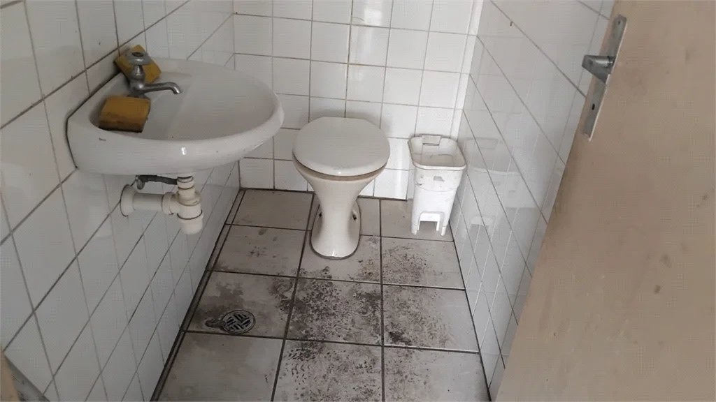 Terreno para alugar em Jardim Ivana, São Paulo - SP