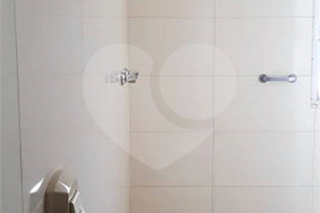 Apartamento no Condomínio Torello Dinucci