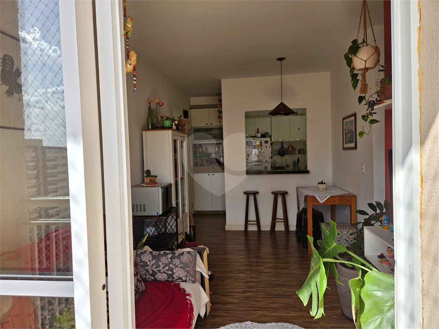 Vendo Apartamento no Condomínio Geen View