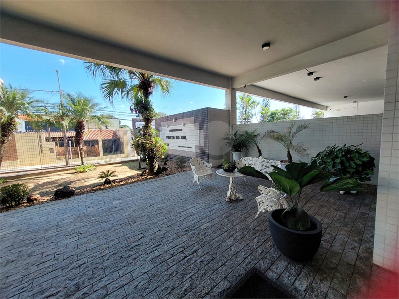 Apartamento com 130m² enfrente ao São Carlos Clube