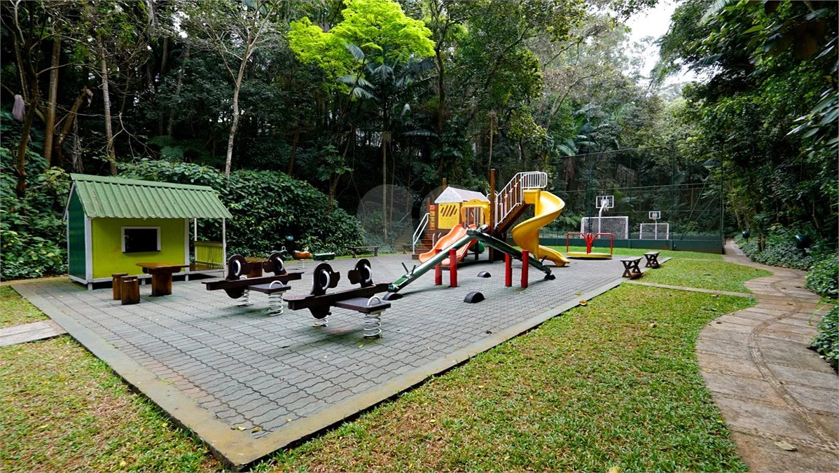 Apartamento à venda com 4 quartos, sendo 3 suítes, em Santo Amaro, São Paulo, SP