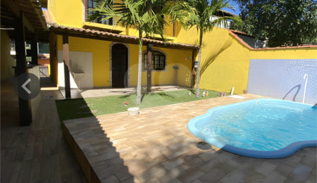 Casa à venda com 2 quartos, sendo 1 suíte,  em Mangaratiba, Mangaratiba, RJ