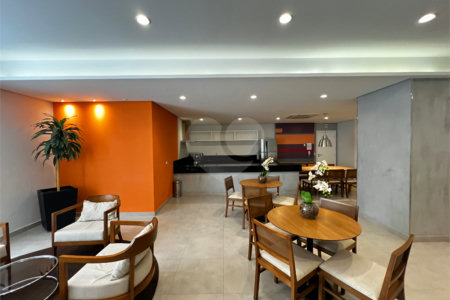 Apartamento à venda com 2 quartos, sendo 1 suíte, em Alto da Boa Vista, São Paulo, SP