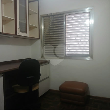 Apartamento a venda com porteira fechada no Belem com 95m com 03 dormitórios espaçoso sendo um suíte, 2 vagas. Aceita Permuta.