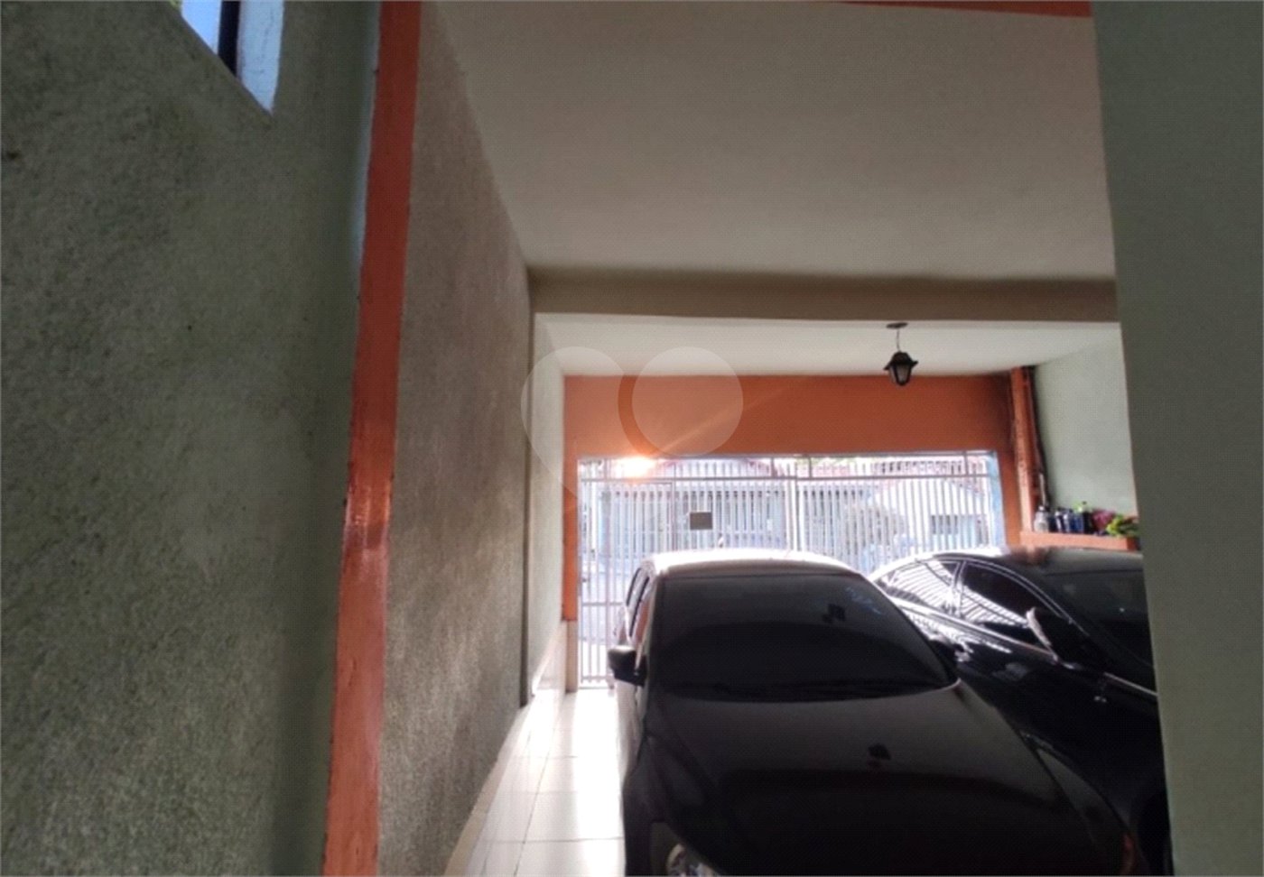 CASA A VENDA NO BAIRRO NOVO HORIZONTE COM 200M², 4 DORMITÓRIOS, 2 BANHEIROS, 2 VAGAS, SJC