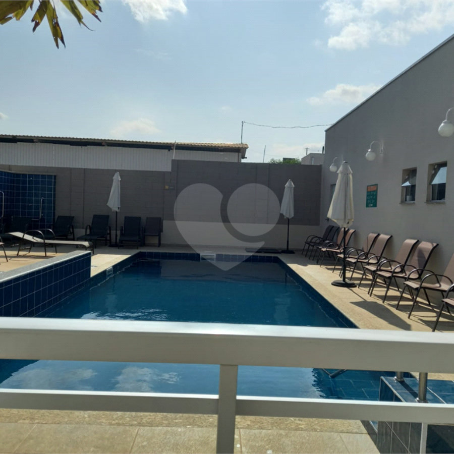 Apartamento Térreo – Condomínio Monte Pinheiros