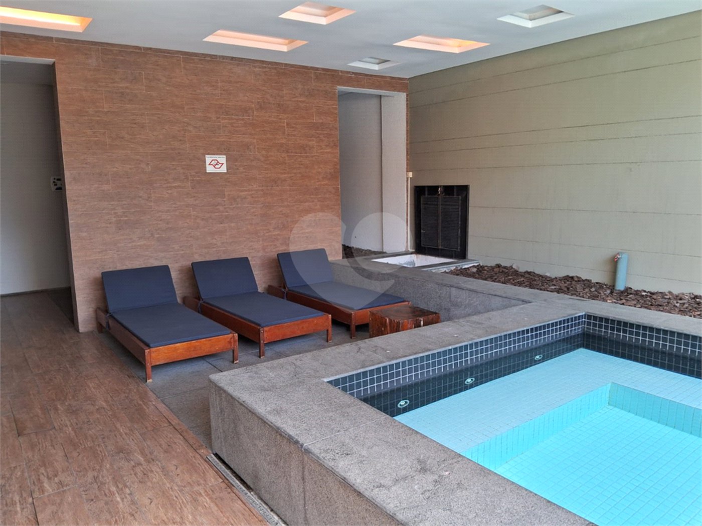 Apartamento à Venda na Bela Vista com 40 m2 de 1 Suíte em Andar Alto