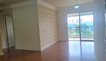 Apartamento à venda com 3 quartos, sendo 1 suíte,  em Jardim Ester, São Paulo, SP