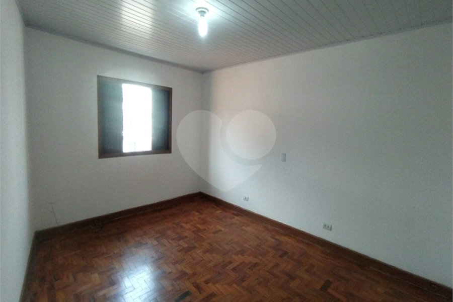SOBRADO DE 100 M² COM 03 DORMITÓRIOS, VAGA E QUINTAL PARA LOCAÇÃO (OU VENDA) NO JARDIM DO COLEGIO-SANTANA